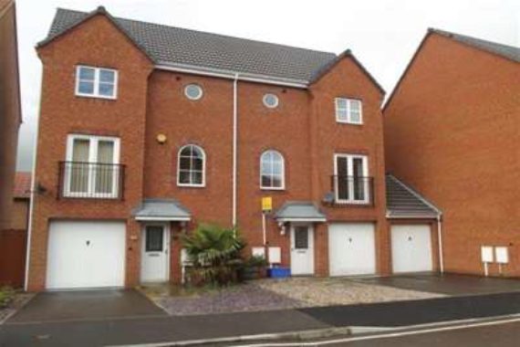 3 bedroom Detached t...